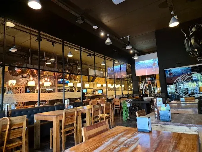 Sala de La Nou Cafe Restaurant